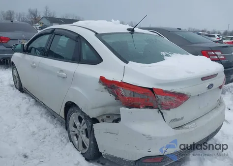 2014 Ford Focus Se из США, поврежденный, VIN 1FADP3F23EL154107